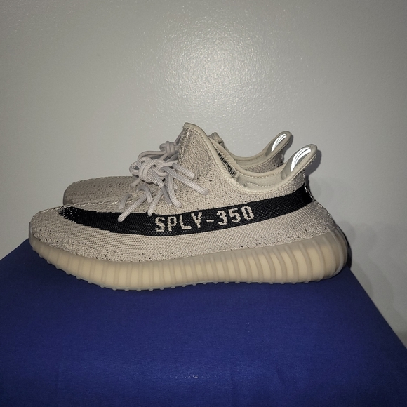 Yeezy Boost 350 V2 Slate - Picture 4 of 7